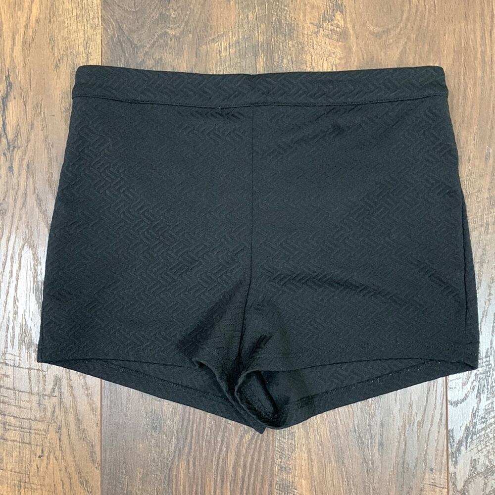 LA Hearts Hi-Rise Textured Black Short Shorts